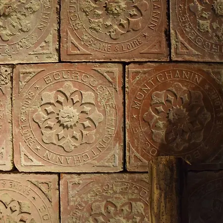 Apartman Insolite Le Logement Des Gardes De La Porte De Beaune Au Xviie Siecle Atypique *