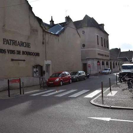 Apartment Insolite Le Logement Des Gardes De La Porte De Beaune Au Xviie Siecle Atypique