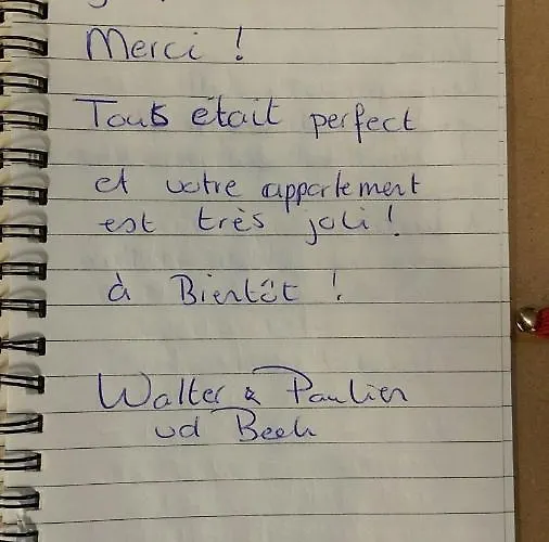 Le Logement Des Gardes De La Porte De Beaune Au Xviie Siècle Atypique Appartement Beaune (Cote d'Or)