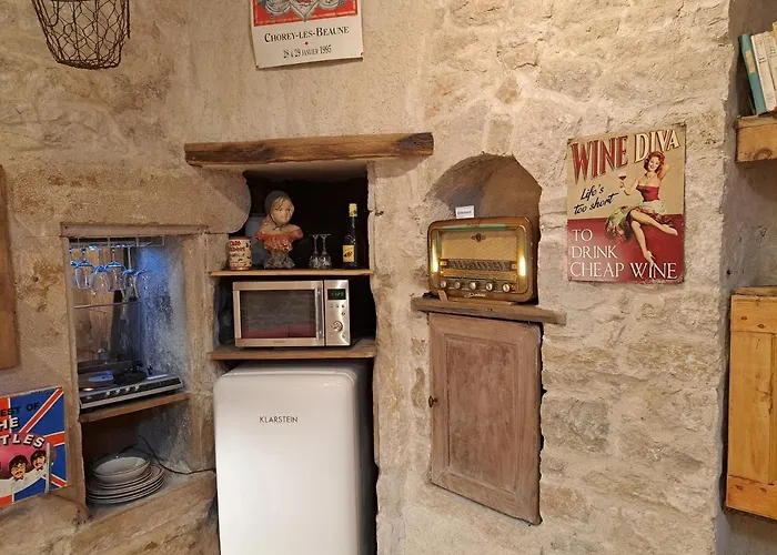 Apartamento Insolite Le Logement Des Gardes De La Porte De Beaune Au Xviie Siecle Atypique Beaune (Cote d'Or)