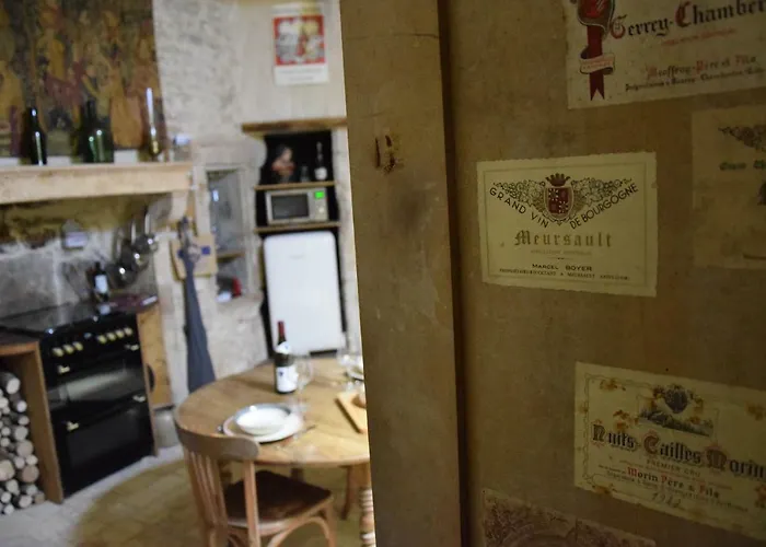 Appartement Le Logement Des Gardes De La Porte De Beaune Au Xviie Siècle Atypique