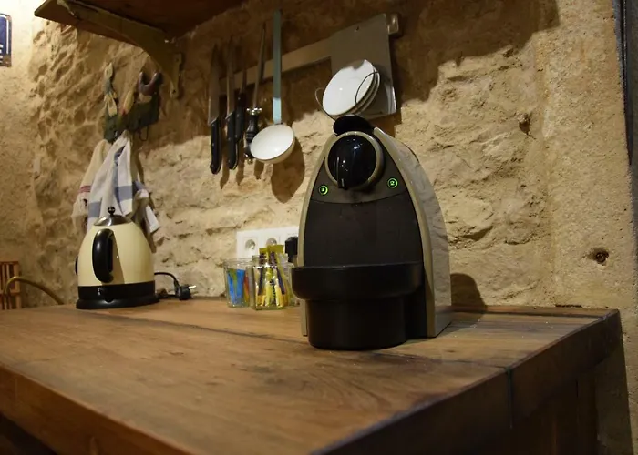 Insolite Le Logement Des Gardes De La Porte De Beaune Au Xviie Siecle Atypique *